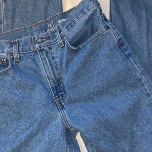 light wash mom jeans